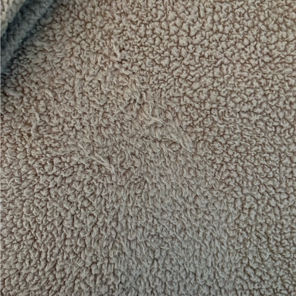 UGG Koolaburra Tan Fleece Sherpa Teddy Quarter Zip Coat - Picture 6 of 6